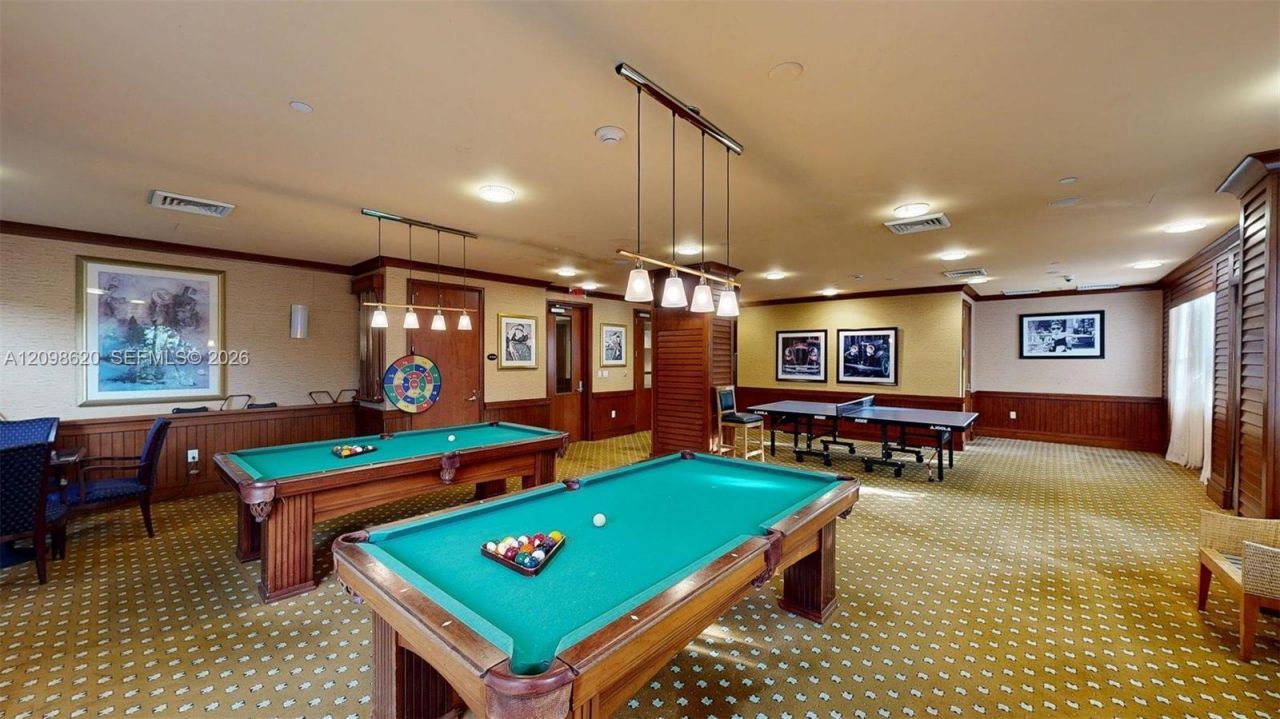 19501 W Country Club Dr, Unit 2505, Aventura, FL 33180 Photo