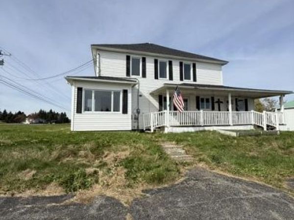940 Main Street, Madawaska, ME 04773