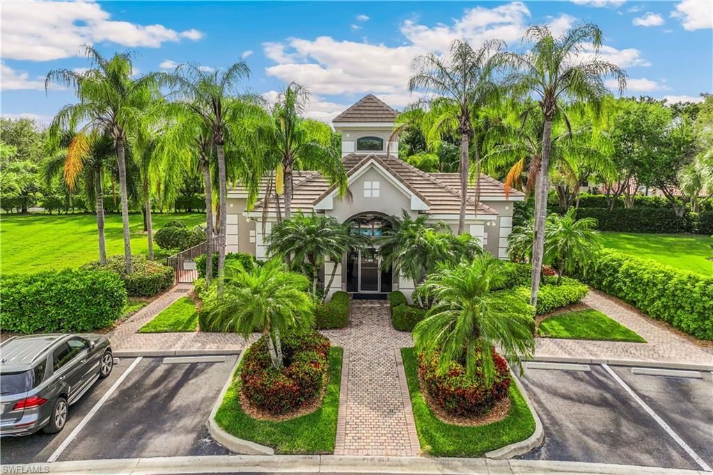 4970 Westchester Ct, Unit 4202, Naples, FL 34105 Photo