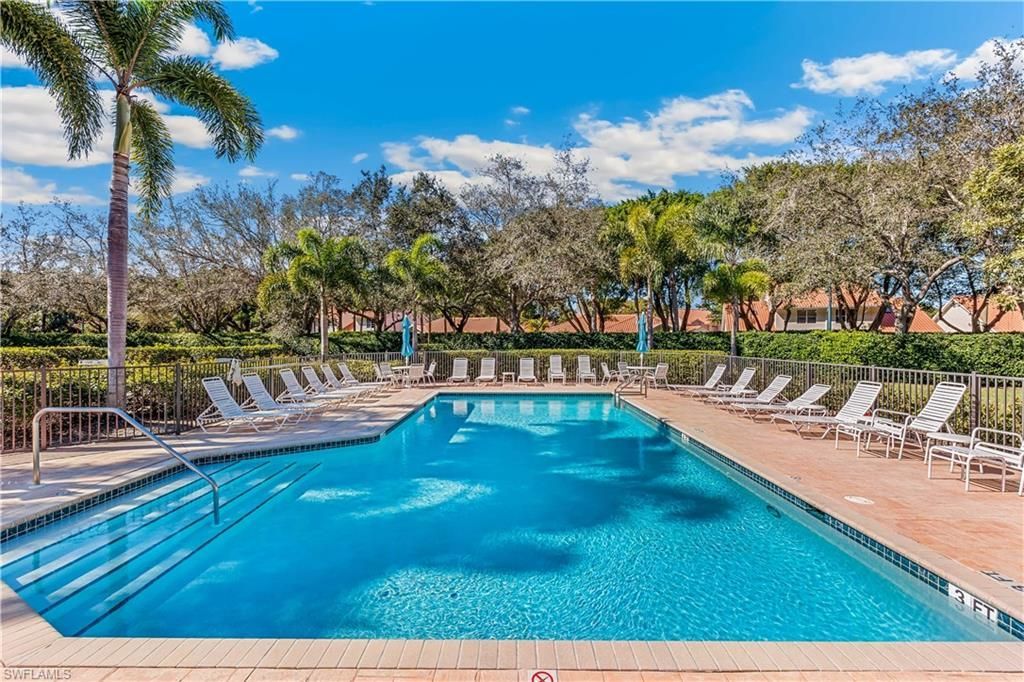 4970 Westchester Ct, Unit 4202, Naples, FL 34105 Photo