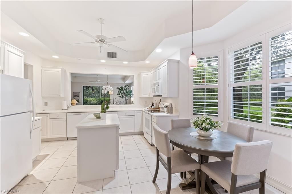 4970 Westchester Ct, Unit 4202, Naples, FL 34105 Photo