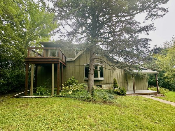 16W031 91ST Street , Burr Ridge, IL 60527