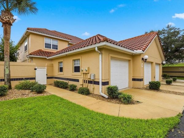 2 MARINA POINT PLACE , PALM COAST, FL 32137