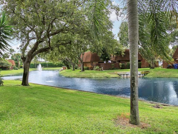 825 Center Street, Unit 30b, Jupiter, FL 33458