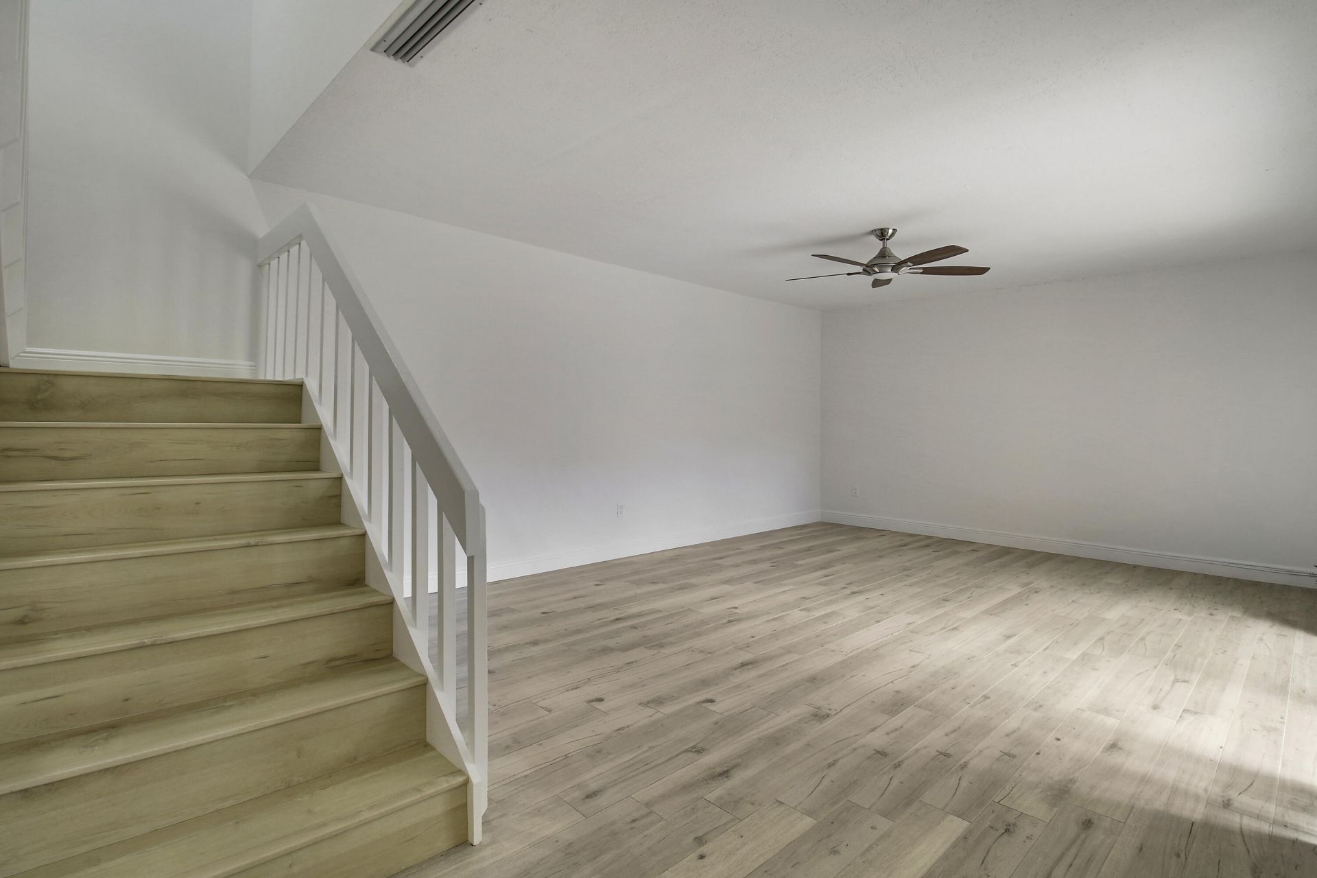 825 Center Street, Unit 30b, Jupiter, FL 33458 Photo