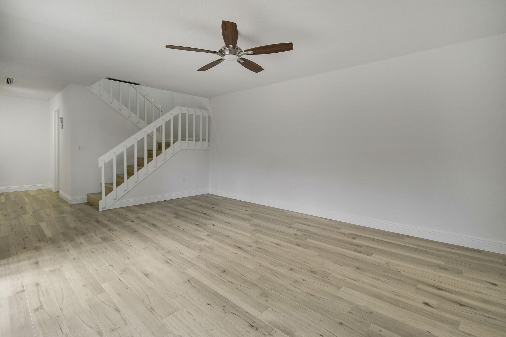 825 Center Street, Unit 30b, Jupiter, FL 33458 Photo
