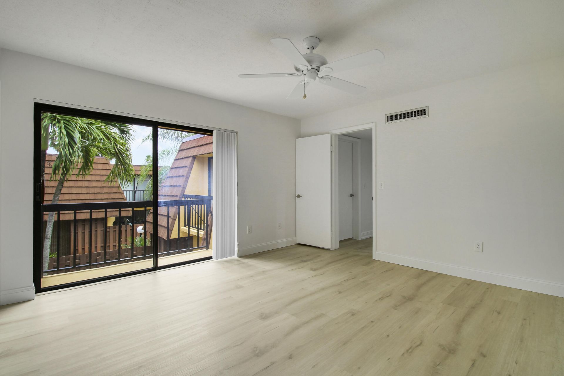 825 Center Street, Unit 30b, Jupiter, FL 33458 Photo