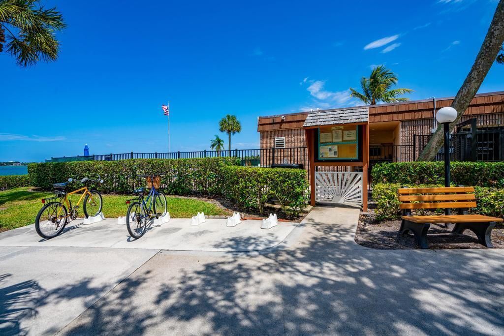825 Center Street, Unit 30b, Jupiter, FL 33458 Photo