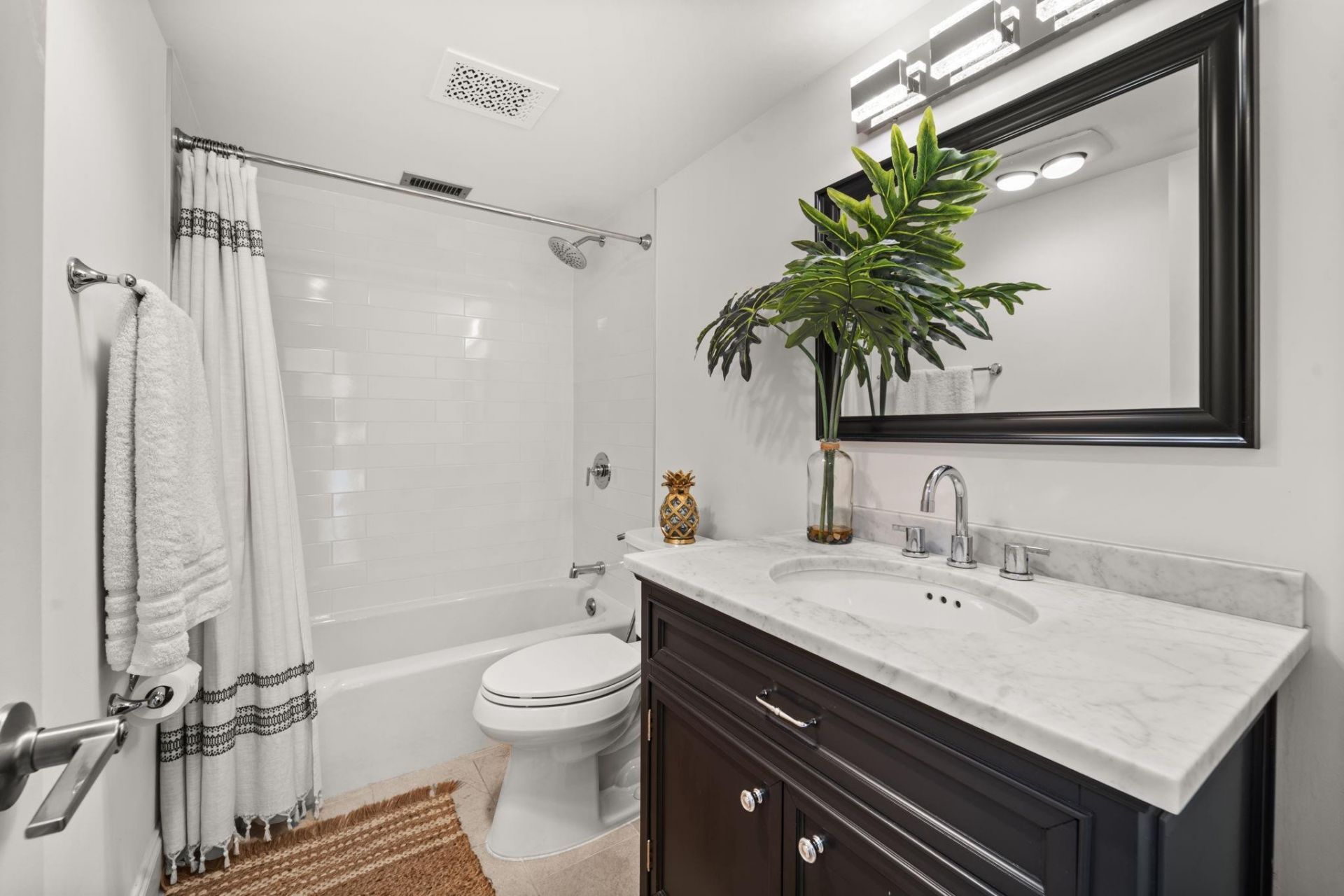 1655 NE 115th Street, Unit 10B, Miami, FL 33181 Photo