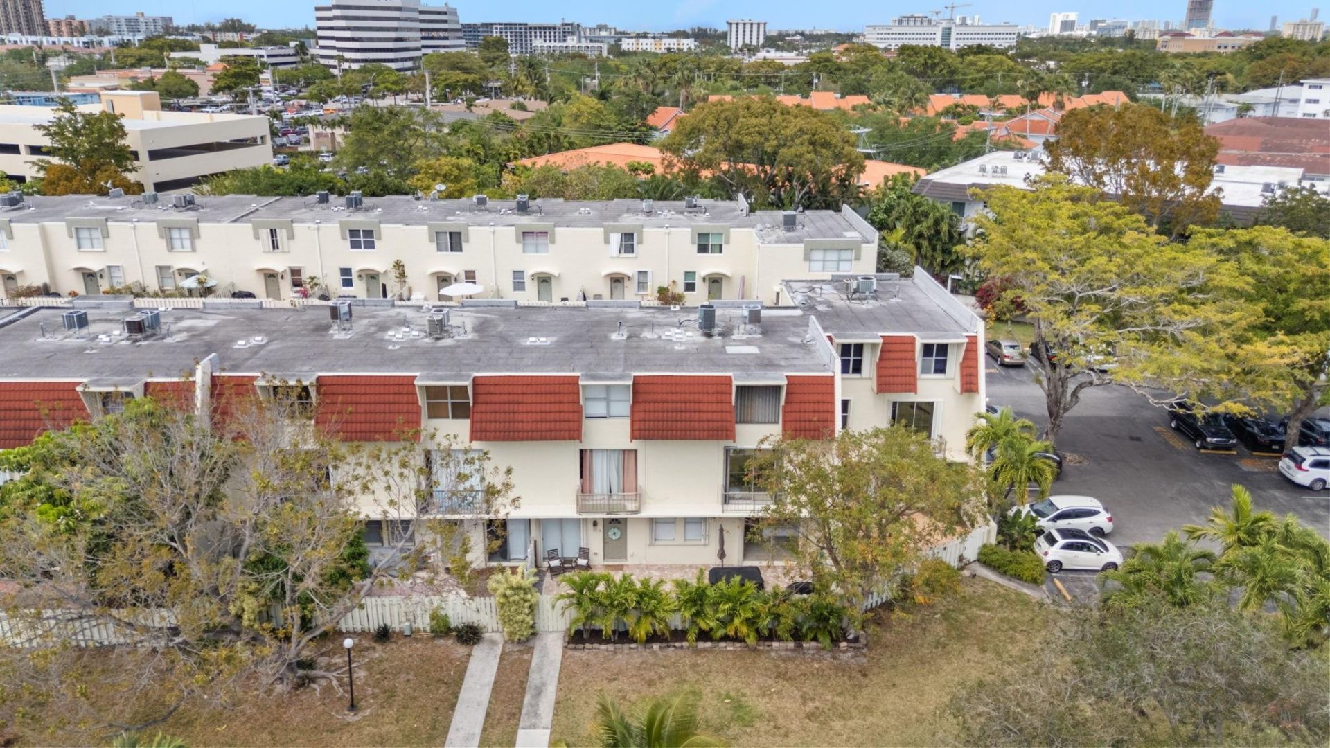 1655 NE 115th Street, Unit 10B, Miami, FL 33181 Photo