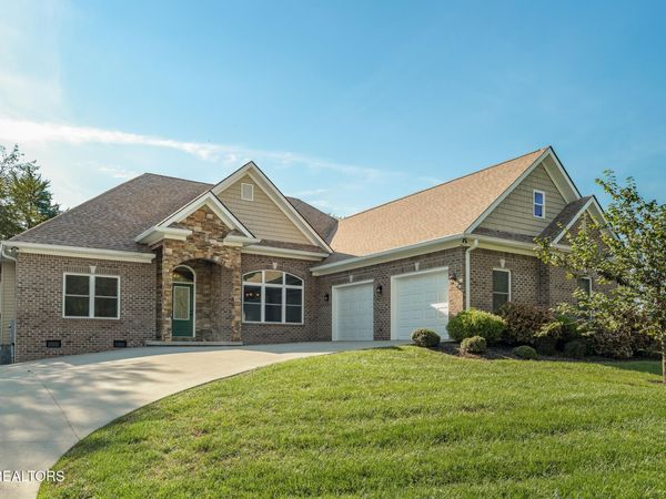 168 Elokwa Way, Loudon, TN 37774