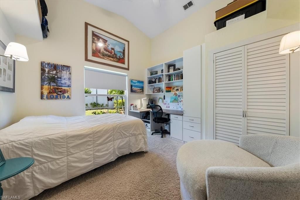 5485 Whitten Dr, Naples, FL 34104 Photo