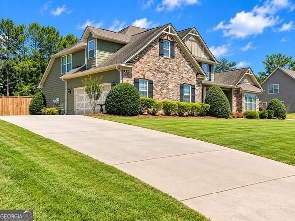 246 Thyme Leaf Way , Locust Grove, GA 30248