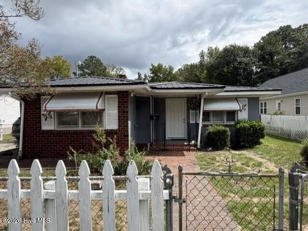 503 S Wooten Street , La Grange, NC 28551