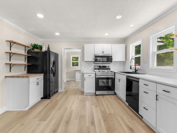 2594 Faulkner Springs Rd , McMinnville, TN 37110