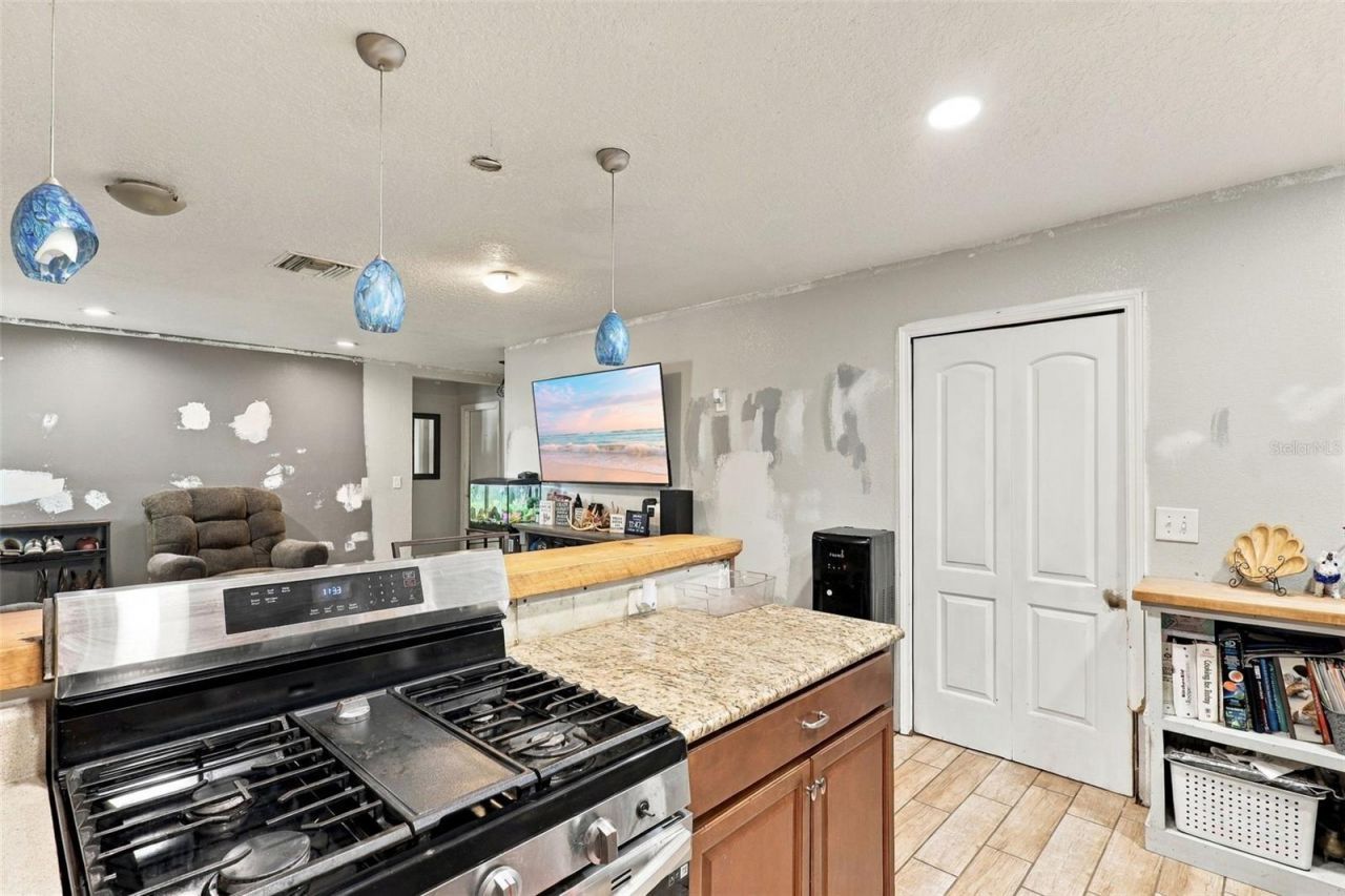 3345 Riverhead Drive , Deltona, FL 32738 Photo