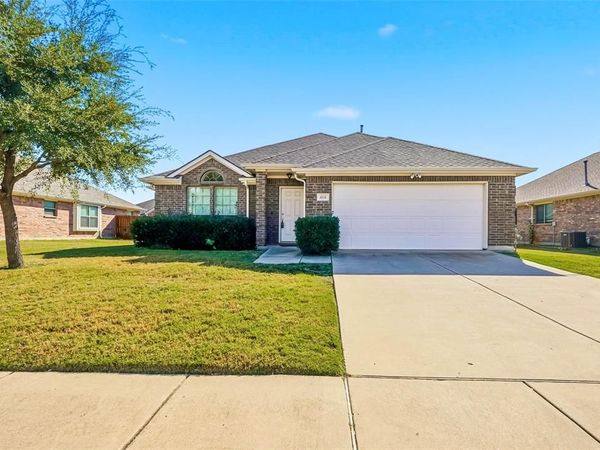 416 Windridge Drive, Little Elm, TX 75068
