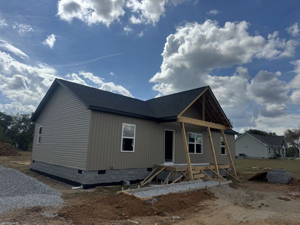 2113 Laws Hill Cir , Lewisburg, TN 37091