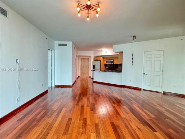 350 S Miami Ave , Unit 1502, Miami, FL 33130