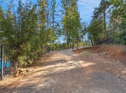 17891-17889 Lake Arthur Rd, Applegate, CA 95703 Photo