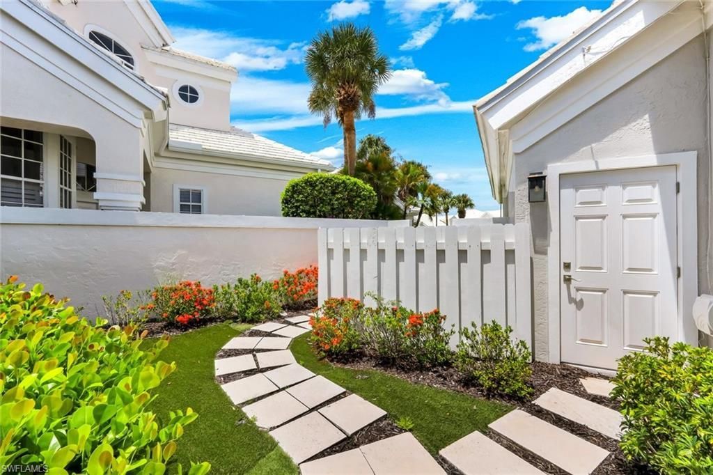 15248 Devon Green Ln, Naples, FL 34110 Photo
