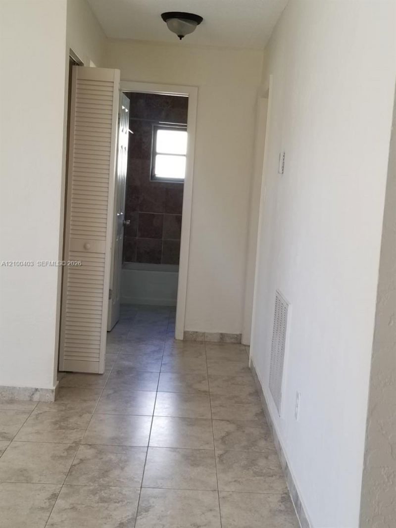 9500 NW 72nd Ct , Unit 1, Tamarac, FL 33321 Photo