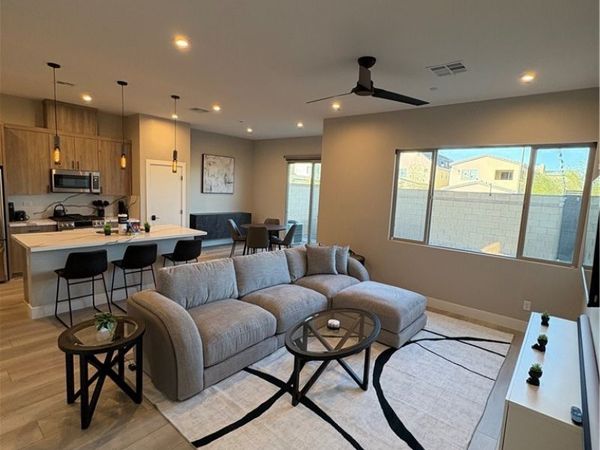 Henderson, NV 89044