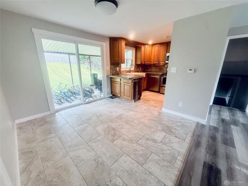 5210 Strathaven Drive, Dayton, OH 45424 Photo 4