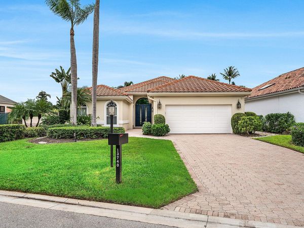 13740 Le Havre Drive, Palm Beach Gardens, FL 33410