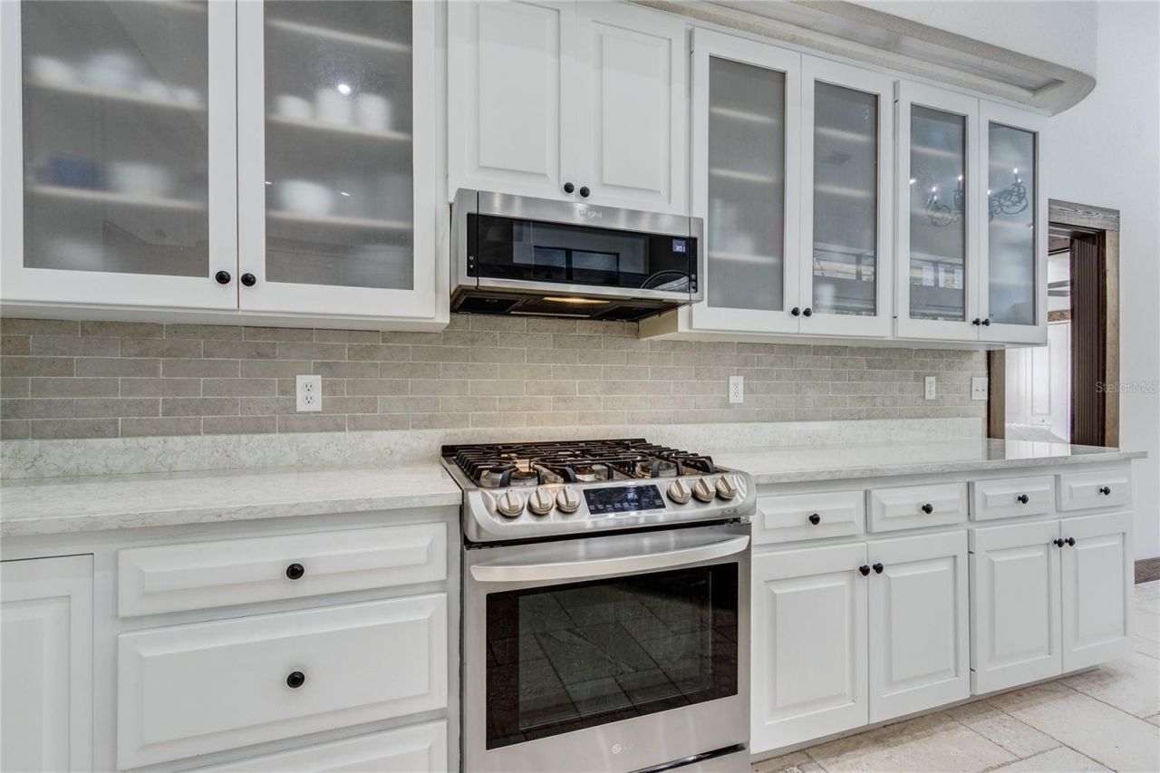 32305 Pasco Road, San Antonio, FL 33576 Photo