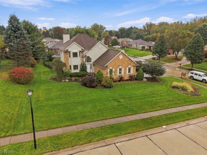 701 Glencarlyn Avenue, Louisville, OH 44641 Photo 5