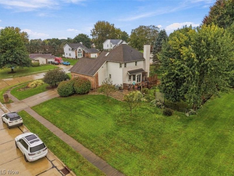 701 Glencarlyn Avenue, Louisville, OH 44641 Photo 7