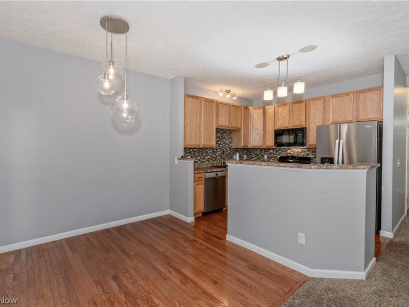 1344 Wellingshire Circle, Cuyahoga Falls, OH 44221 Photo 13