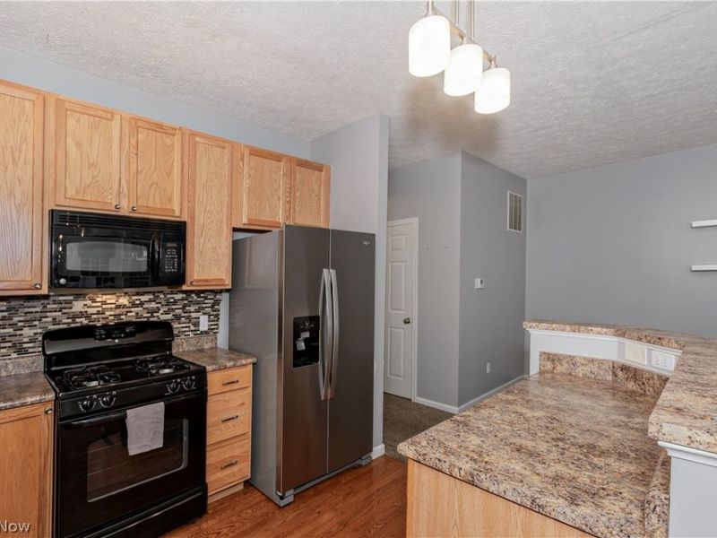 1344 Wellingshire Circle, Cuyahoga Falls, OH 44221 Photo 18