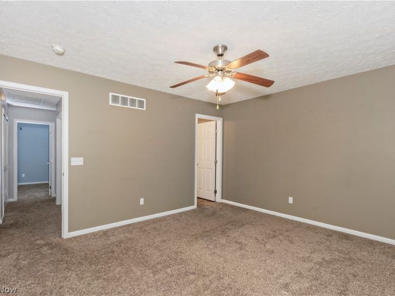 1344 Wellingshire Circle, Cuyahoga Falls, OH 44221 Photo 23
