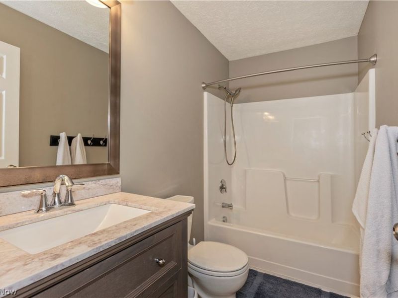 1344 Wellingshire Circle, Cuyahoga Falls, OH 44221 Photo 28