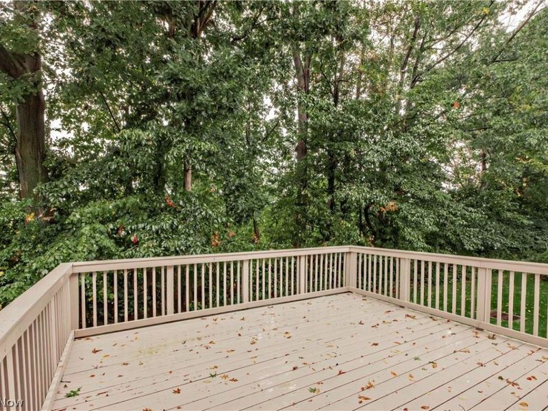 1344 Wellingshire Circle, Cuyahoga Falls, OH 44221 Photo 47