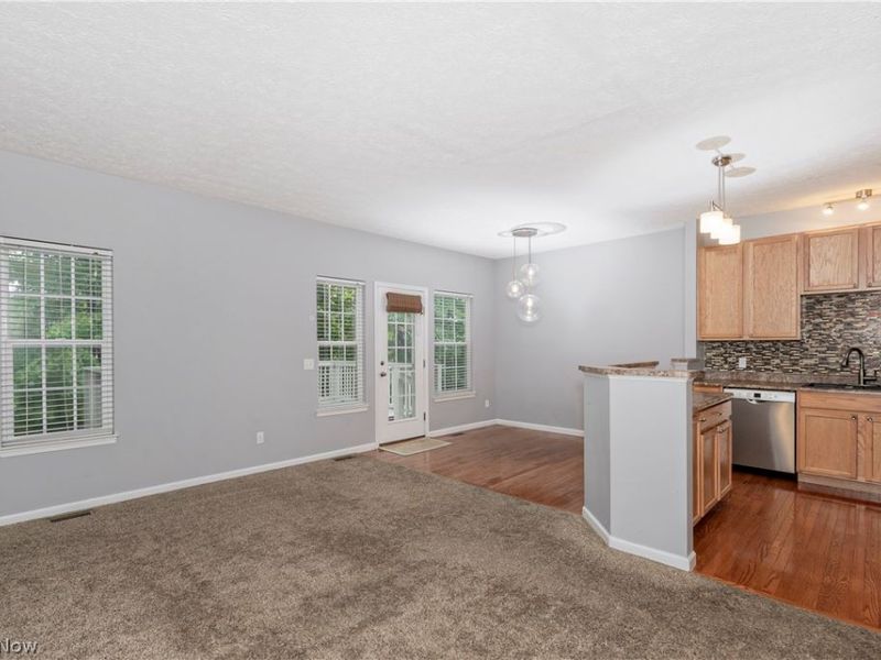1344 Wellingshire Circle, Cuyahoga Falls, OH 44221 Photo 8
