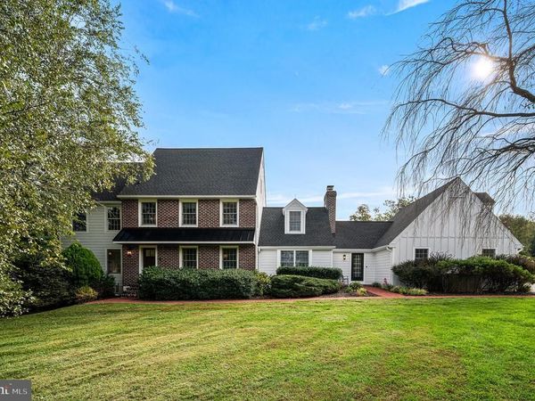 1010 REVOLUTIONARY DRIVE, WEST CHESTER, PA 19382
