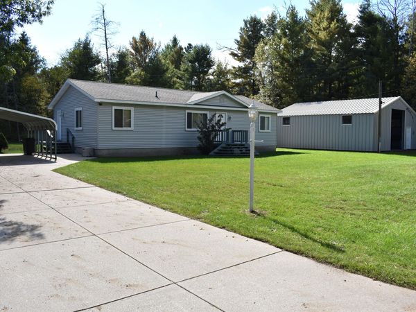 3057 W 72nd Street, Baldwin, MI 49304