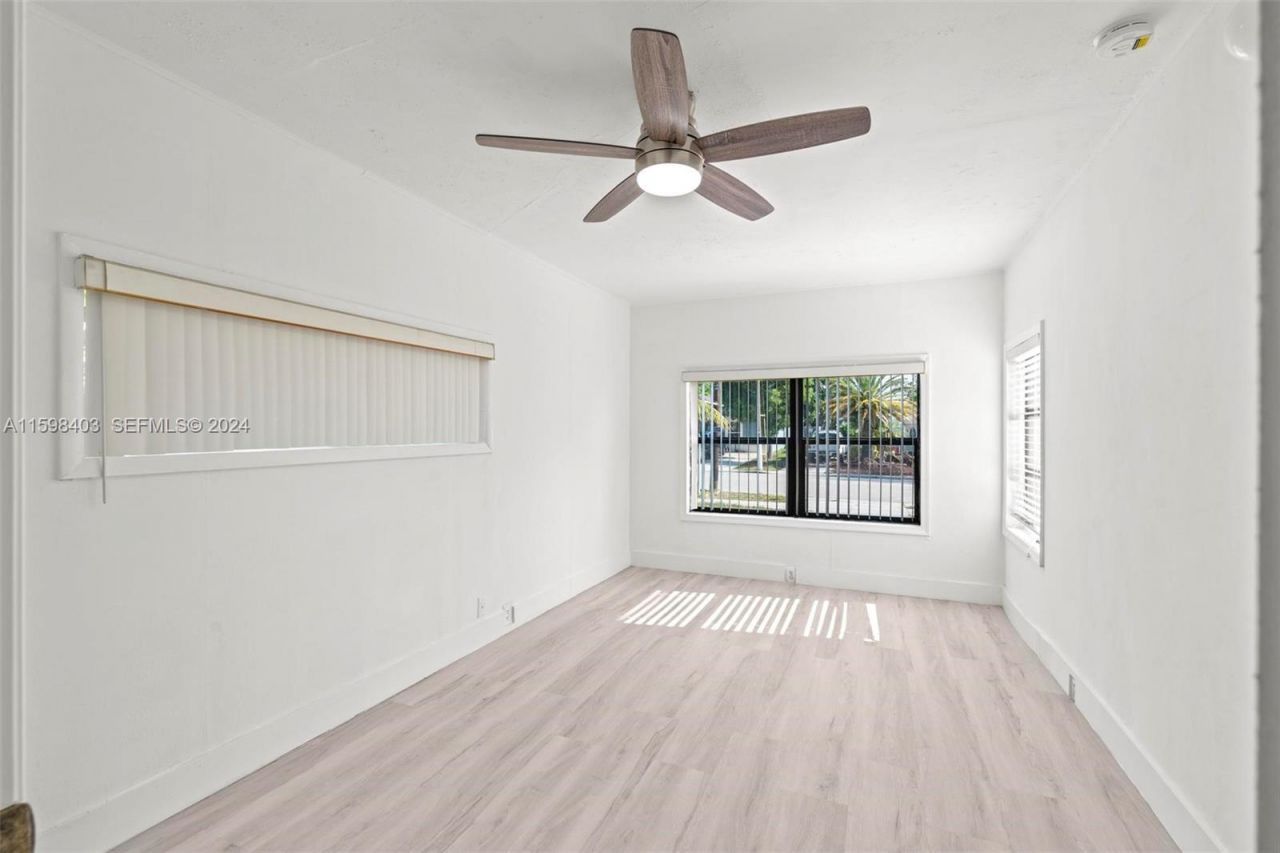 1501 N 18th Avenue N, Lake Worth Beach, FL 33460 Photo