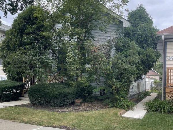 1032 S Ridgeland Avenue , Oak Park, IL 60304