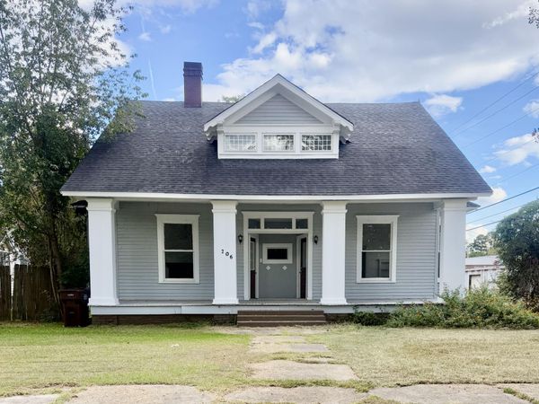 206 S 5th Ave., Amory, MS 38821