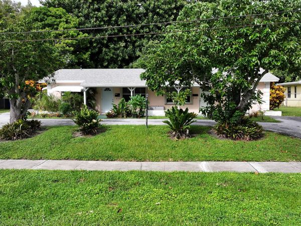 315 Northlake Drive, Unit 315/317, North Palm Beach, FL 33408