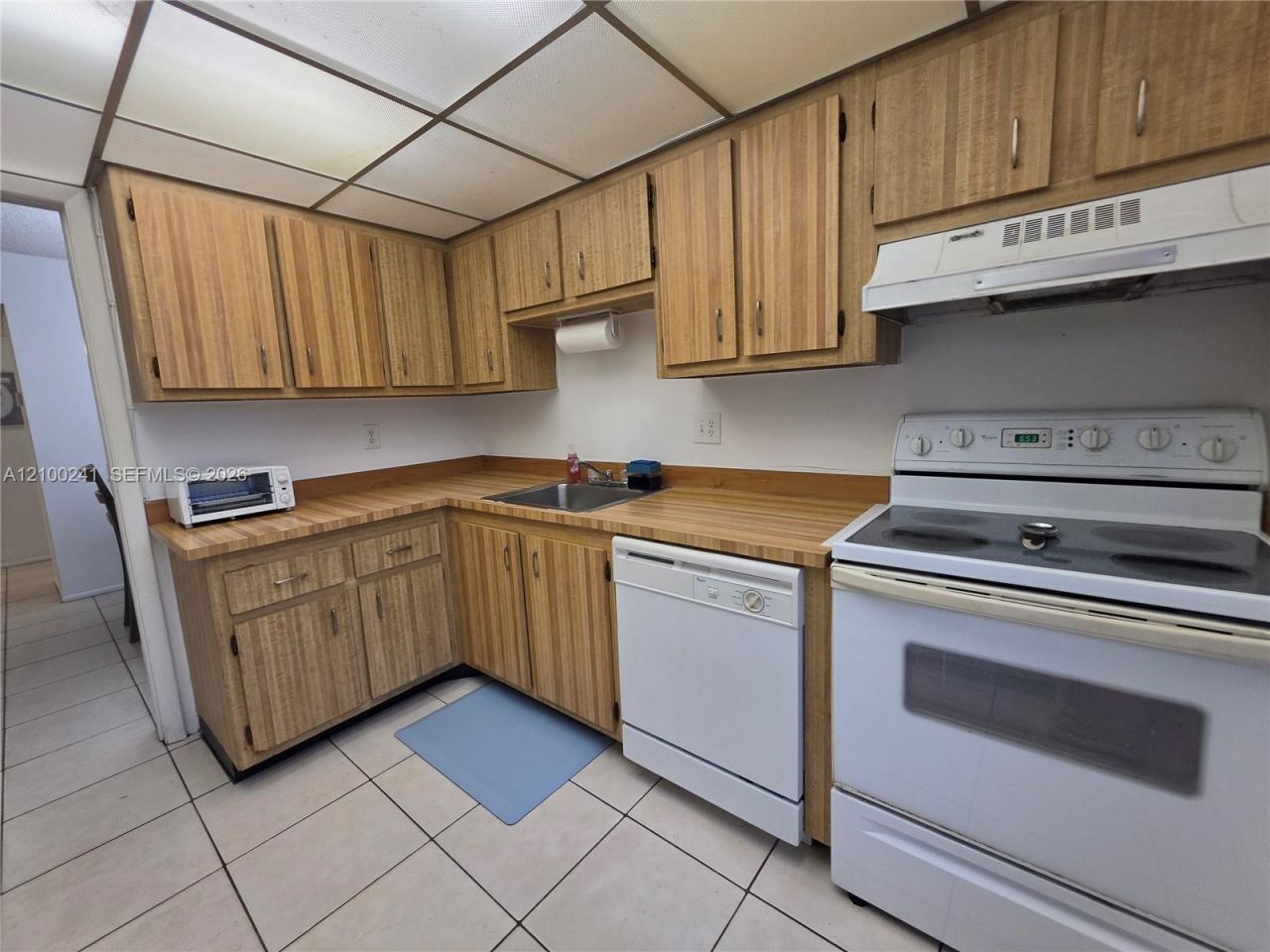 4170 Inverrary Dr , Unit 311, Lauderhill, FL 33319 Photo