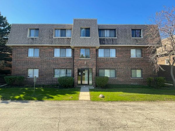 1462 Carol Court, Unit 3B, Palatine, IL 60074