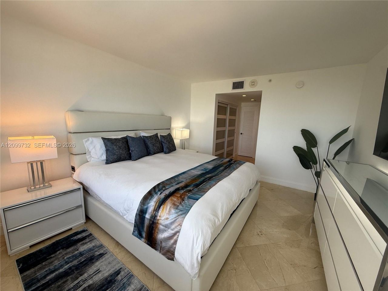 100 Lincoln Rd , Unit 848, Miami Beach, FL 33139 Photo
