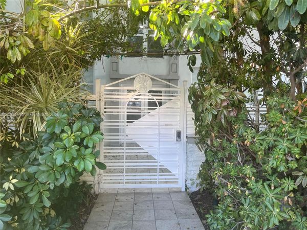 1550 Drexel Ave , Unit 201, Miami Beach, FL 33139