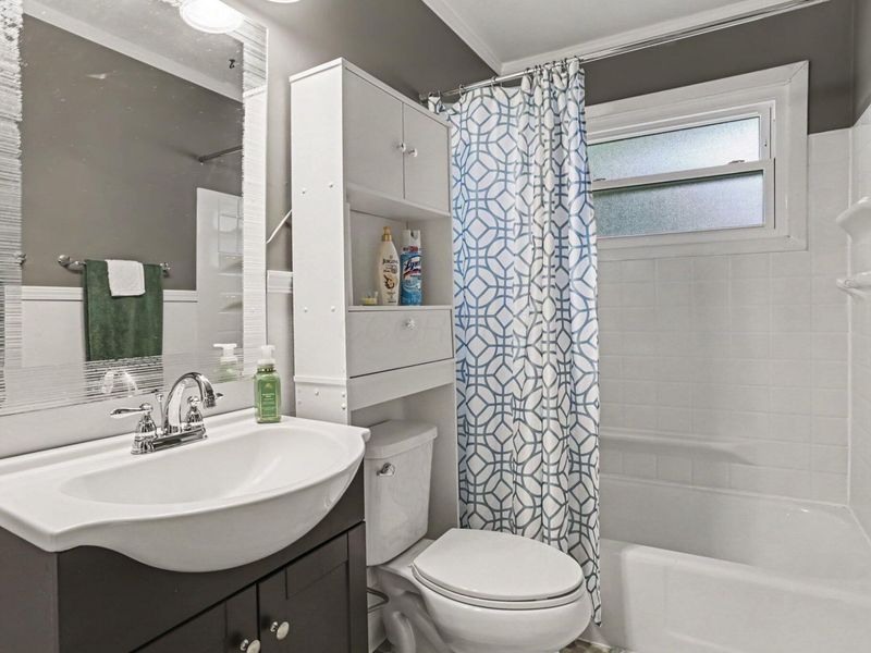 1133 Pauline Avenue, Columbus, OH 43224 Photo 6