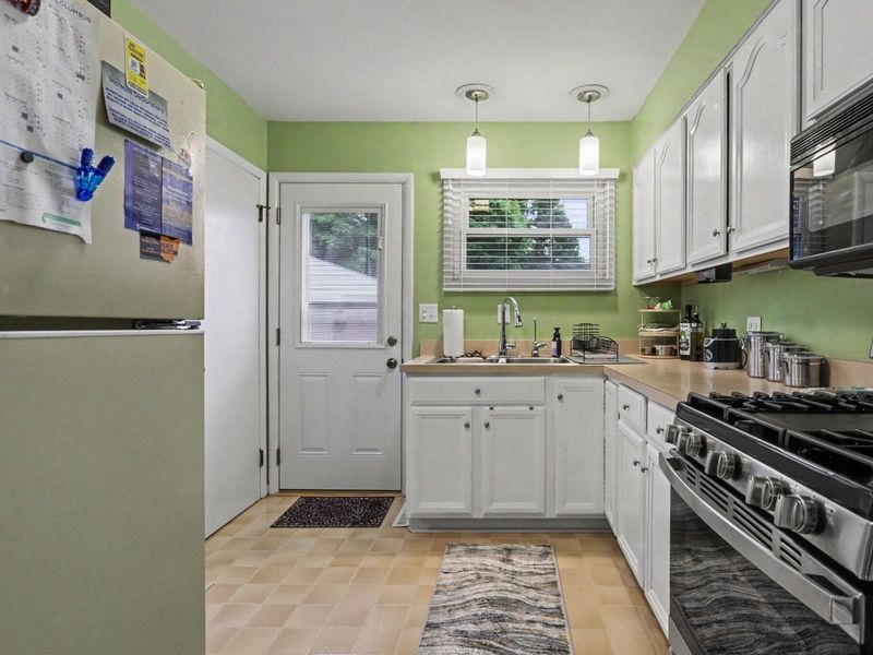 1133 Pauline Avenue, Columbus, OH 43224 Photo 8
